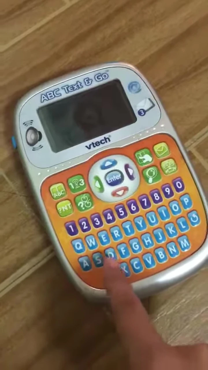 Screenshot showing the inclusion of music or sound effects during an activity.