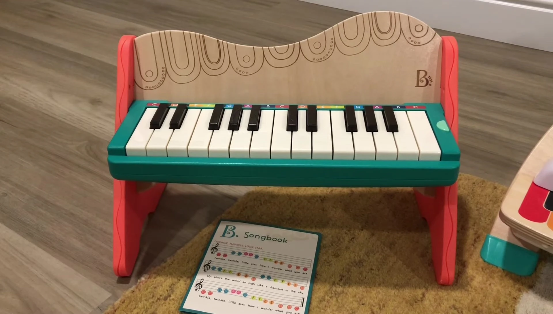 The songbook with examples of songs like "Twinkle Twinkle Little Star".