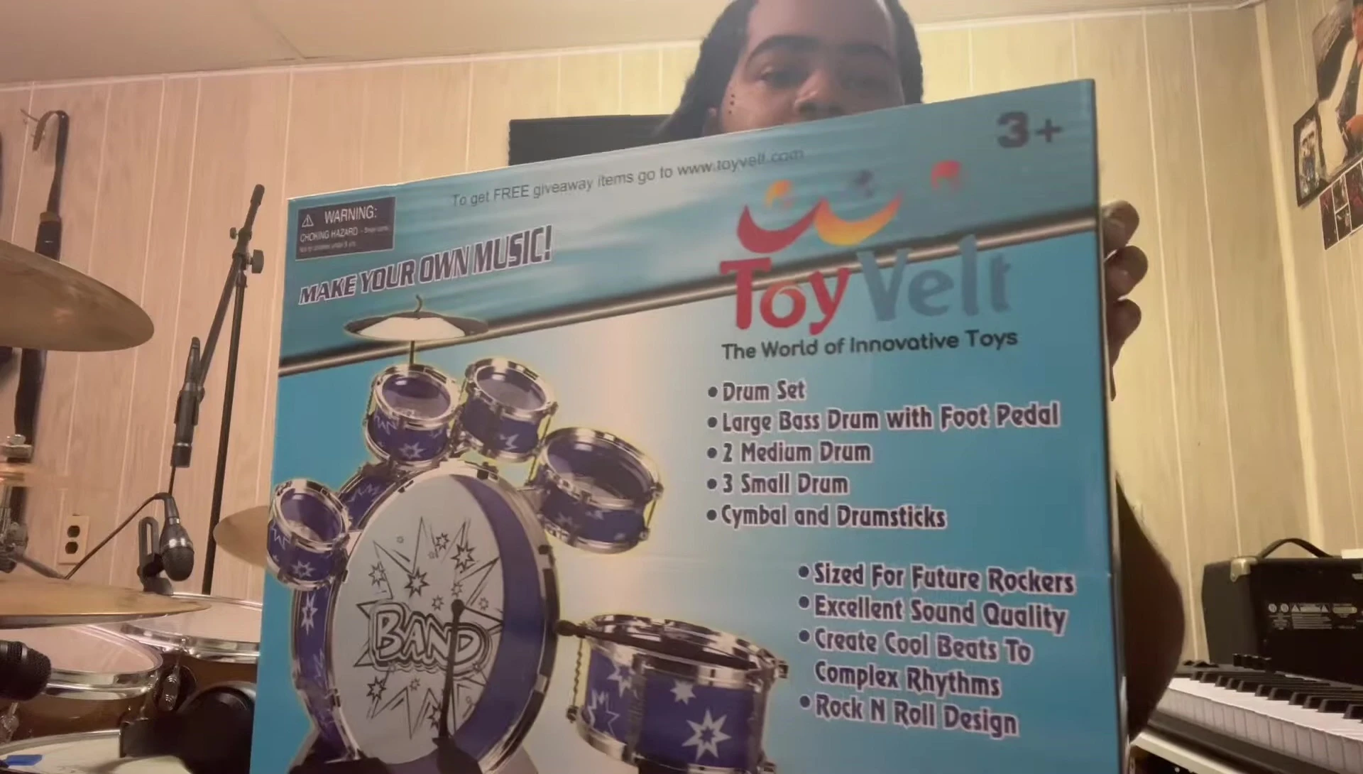 The box containing the Toyvelt 100 Big Bang Rock and Roll Rhythm drum set.