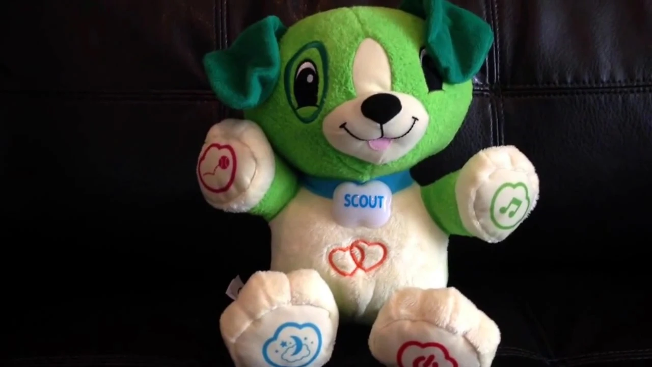 Image showcasing the connection process between the toy and the computer