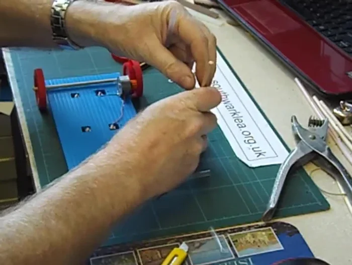 Assemble the front axle.