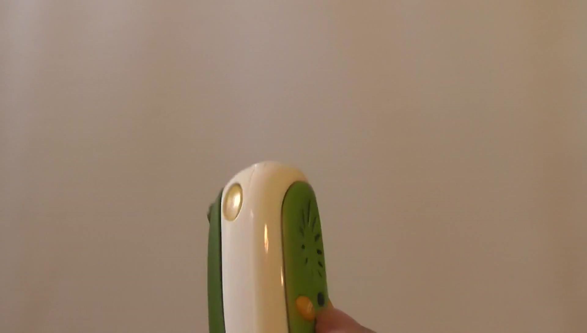 Image showing the power button, headphone jack, and USB port on the pen