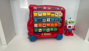 VTech ABC Tap Tap Bus Review: A Nostalgic Look at a Janky Toy