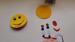 Teach Your Child About Emotions: The Fun Felt Face Activity