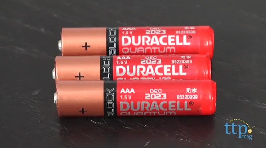 The box showcasing the age range (3+) of the product