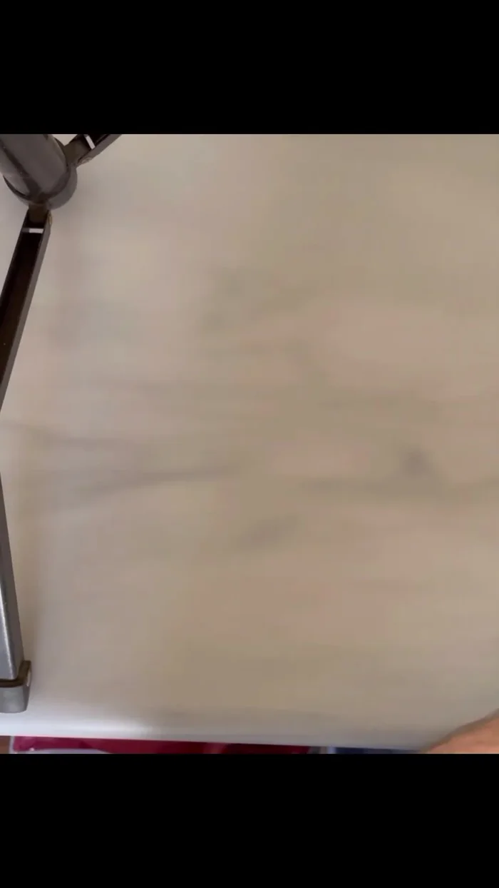 Introduction and unboxing of the cards.