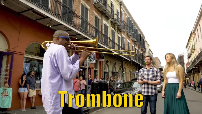 Banjo and Trombone sound examples (likely foreign language)