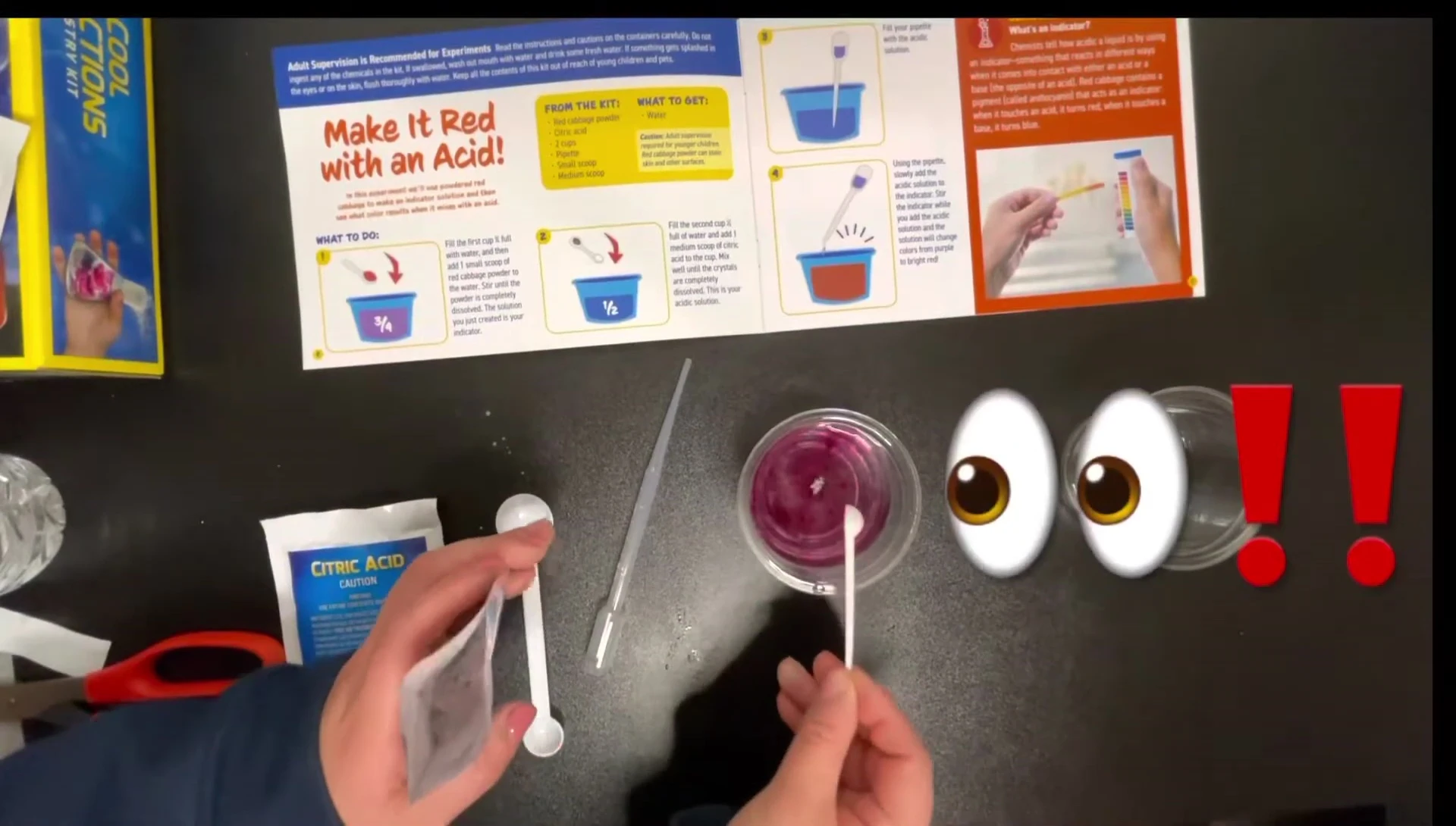 The red cabbage powder mixed with water