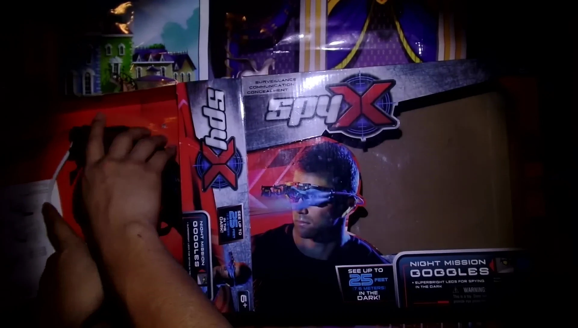 Overview of the SpyX Goggles showing the on/off switch and head strap.