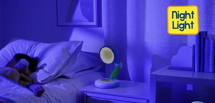Use Sunny's nightlight and smart alarm functions for a smooth bedtime and wake-up routine.
