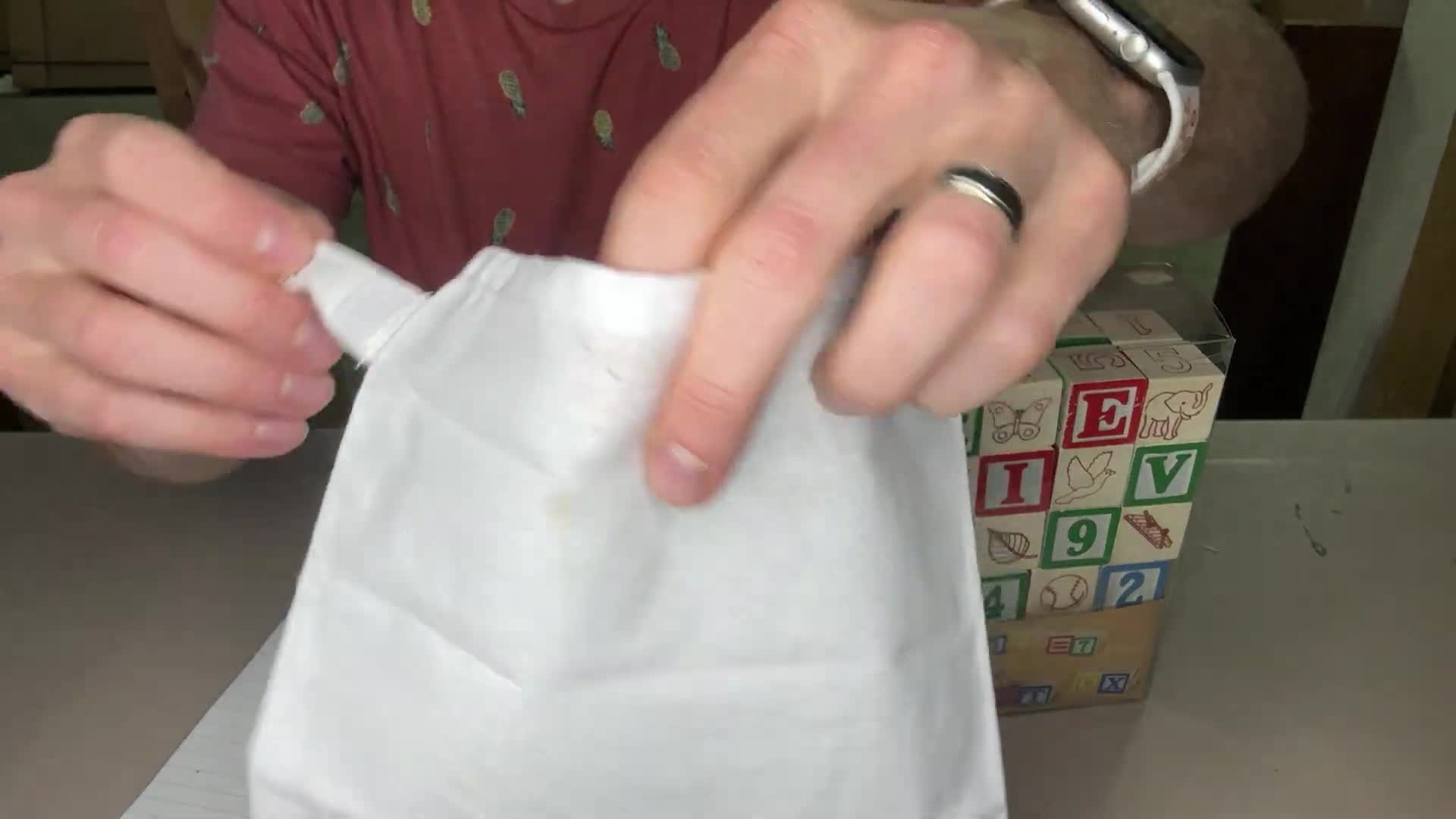 The velcro closure on the carry case.