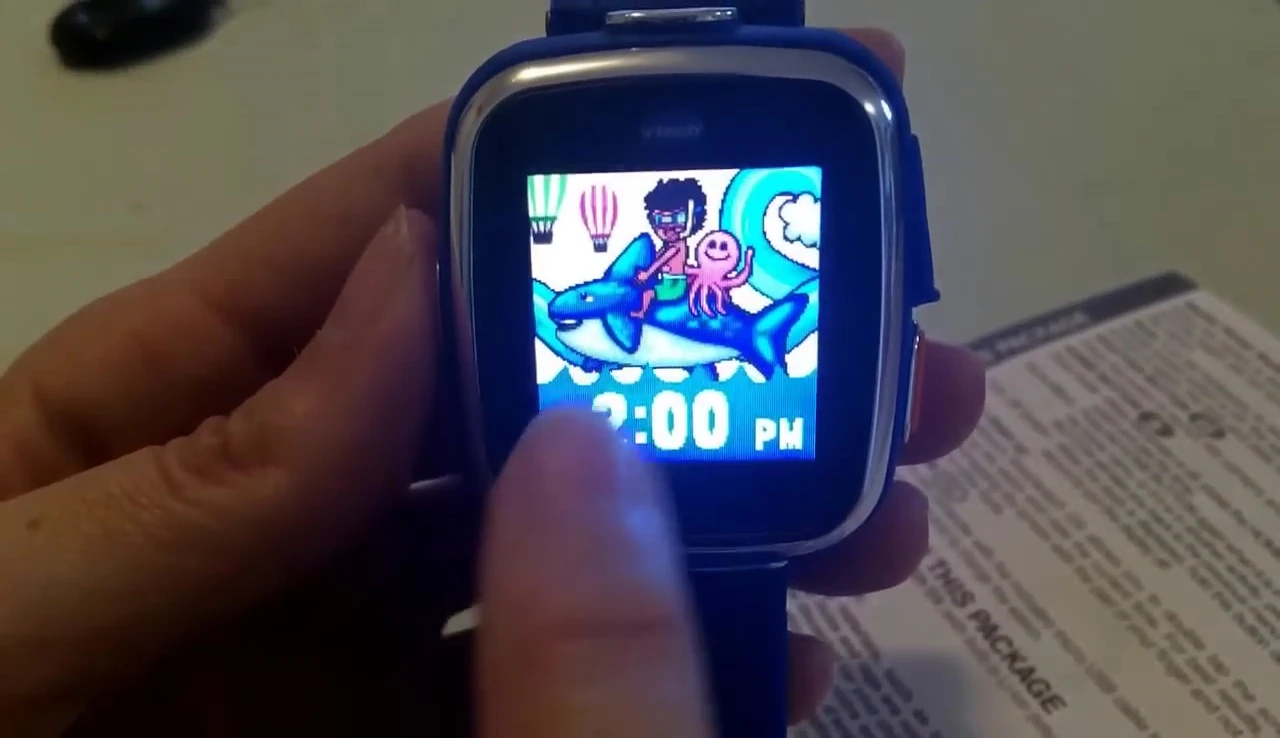 Screenshot showcasing the customization options for watch faces, allowing children to select different images.